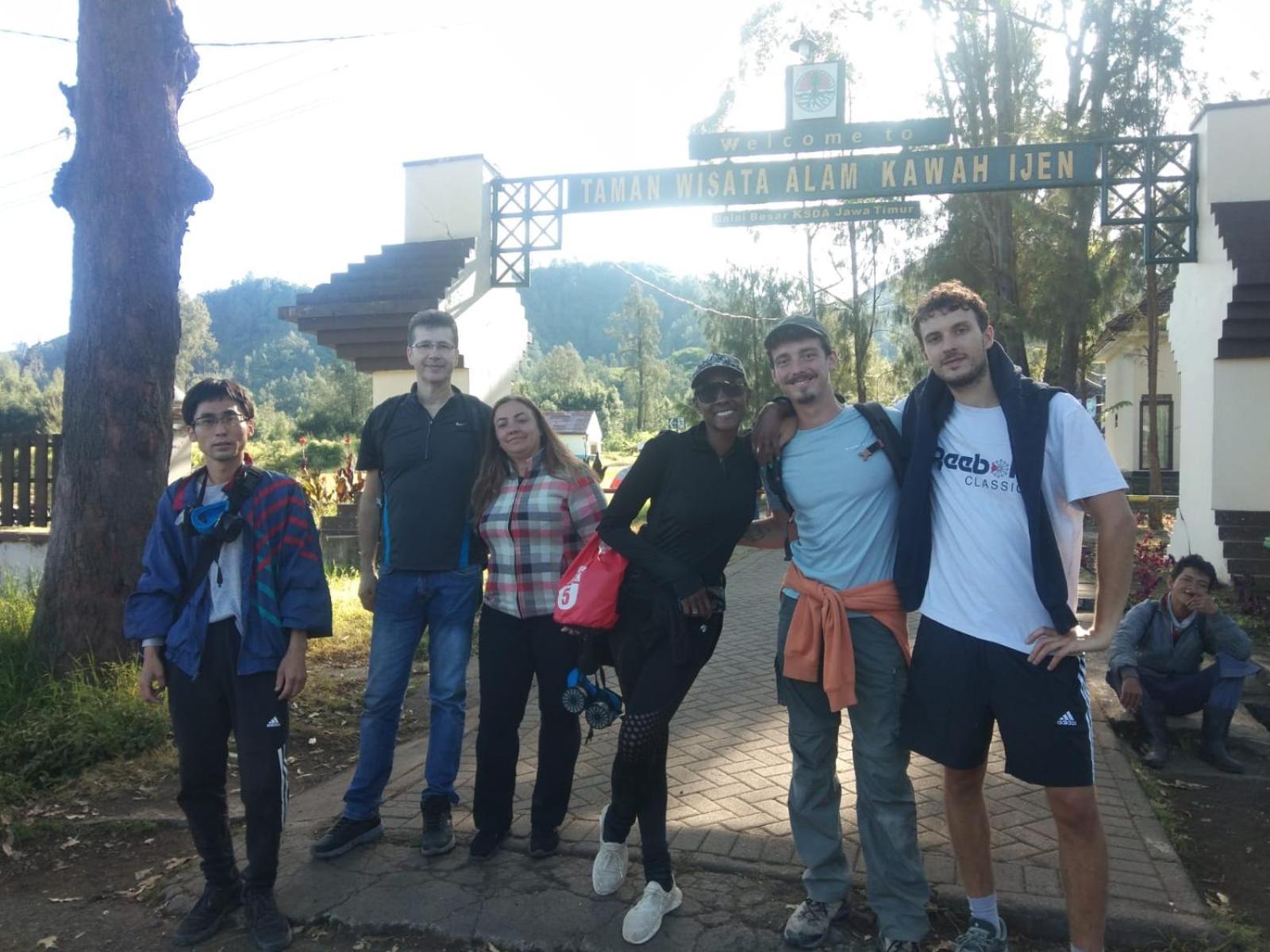 Dannu'S Homestay Ijen And Bromo Tour Banyuwangi  Exterior foto